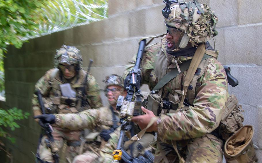 Soldiers with the 173rd Infantry Brigade Combat Team (Airborne) rush to secure a strategic location during Saber Junction 18 in Hohenfels Training Area, Germany, Sept. 26, 2018. The U.S. Army could lower attrition rates if it was better at selecting its senior enlisted leaders, according to a new study.