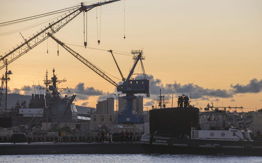 A fast-attack submarine departs Pearl Harbor Naval Shipyard at Joint Base Pearl Harbor-Hickam, Hawaii, Nov. 12, 2019.
