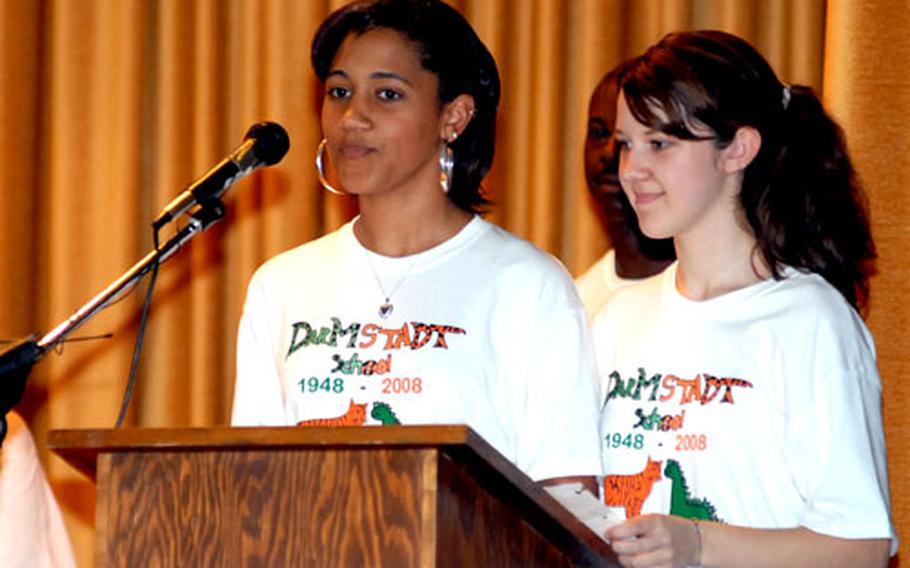 Darmstadt students Brittney Stinnett, left, and Katherine Thomas reminisce about their time at Darmstadt elementary/middle school.