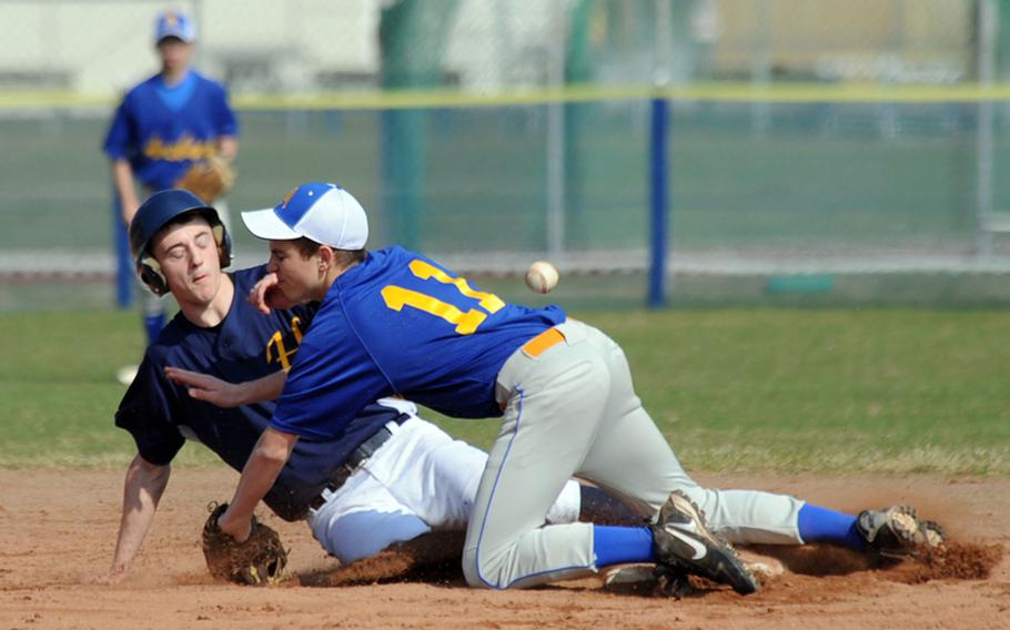 Abrams Collects Five Hits in 13-3 Saturday Win