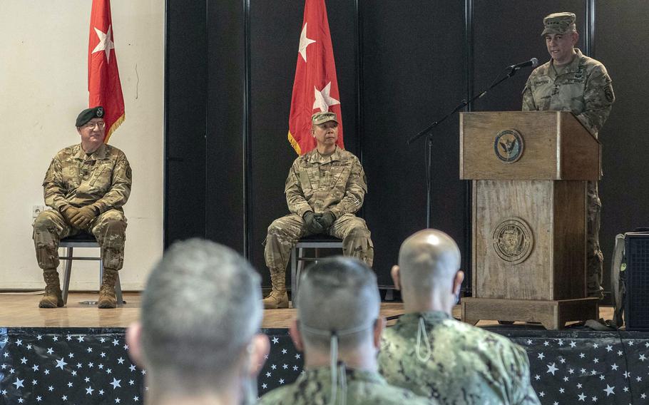 Stars And Stripes You Will Not Be Bored Africom S Townsend Welcomes New Horn Of Africa Commander