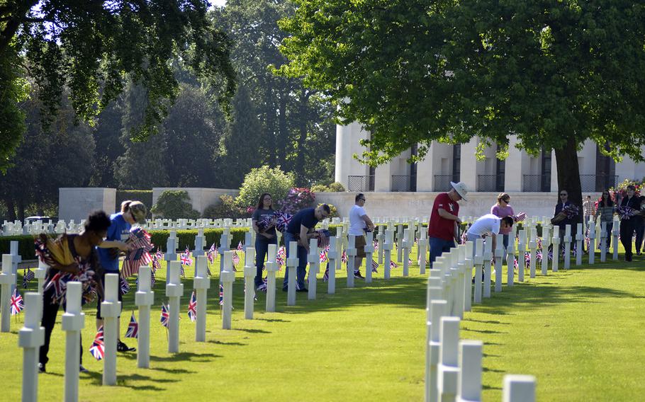 Stars And Stripes Putting Names To Faces For Memorial Day In Cambridge