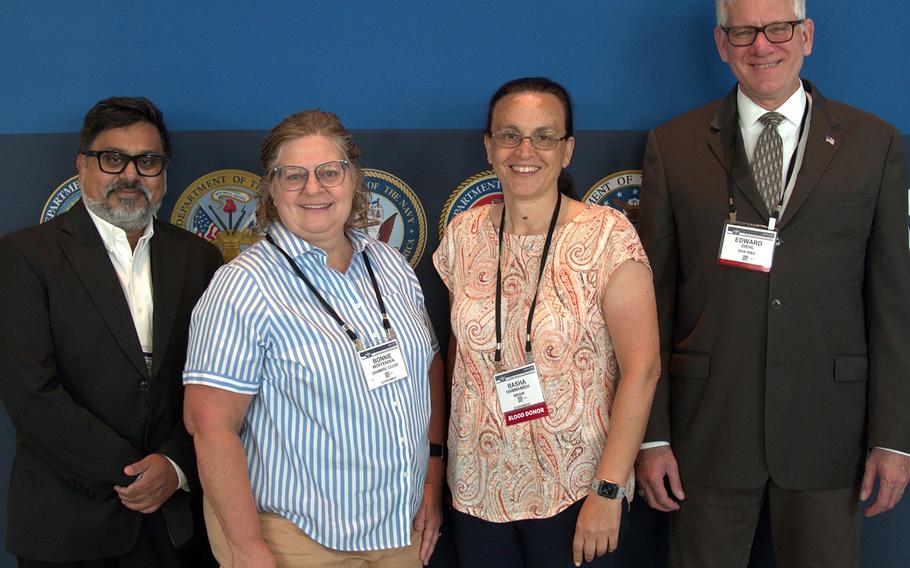 Army researchers pose for a group photo